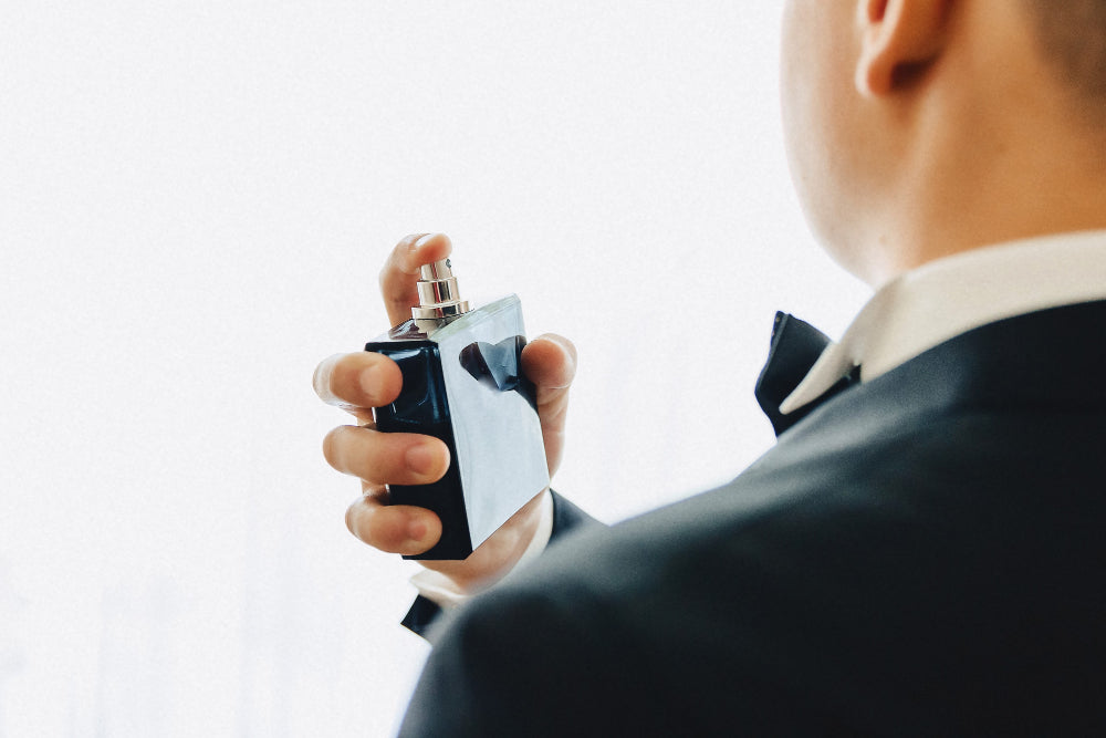 Why Your Perfume Doesn’t Last Long | Fix Fragrance Longevity – Luaans